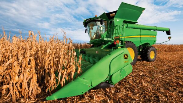 Combine Corn Harvester - Image 3