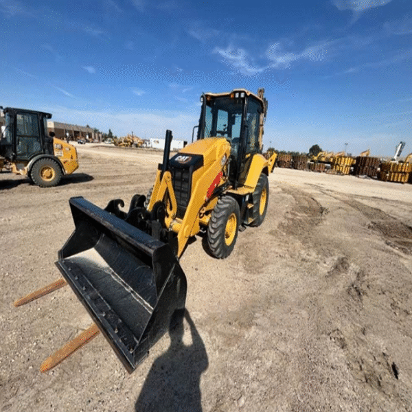 CAT 420 backhoe