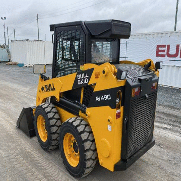 Steer skid loader - Image 2
